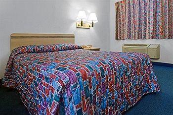 Travelodge By Wyndham Hotel