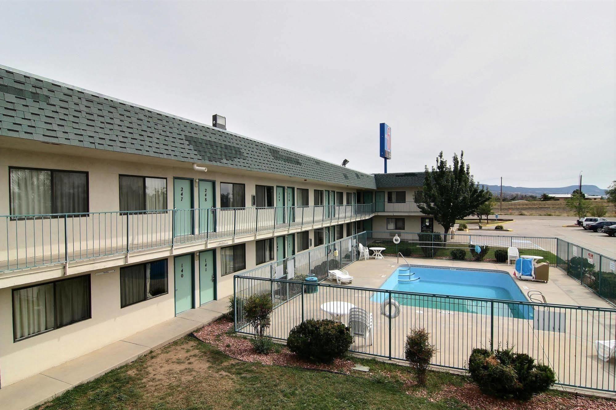Travelodge By Wyndham 2* Raton